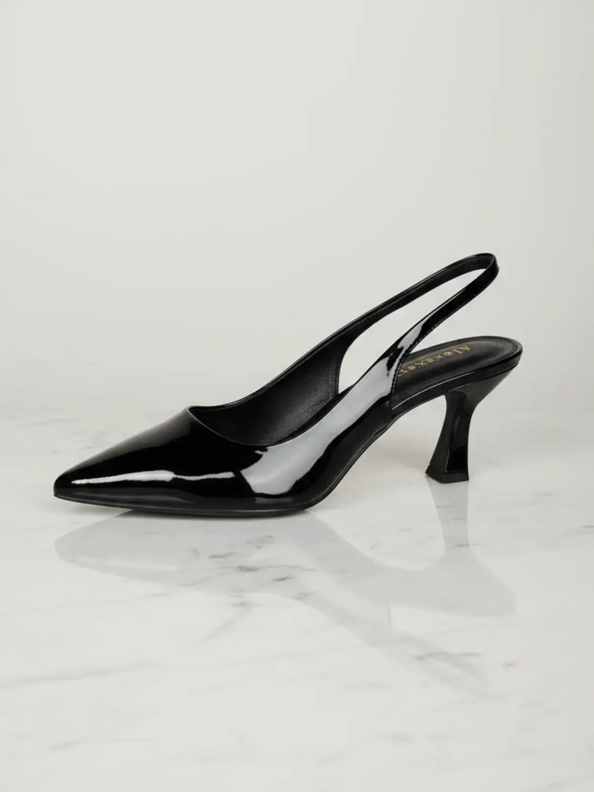 נעלי עקב סלינגבק שחורות